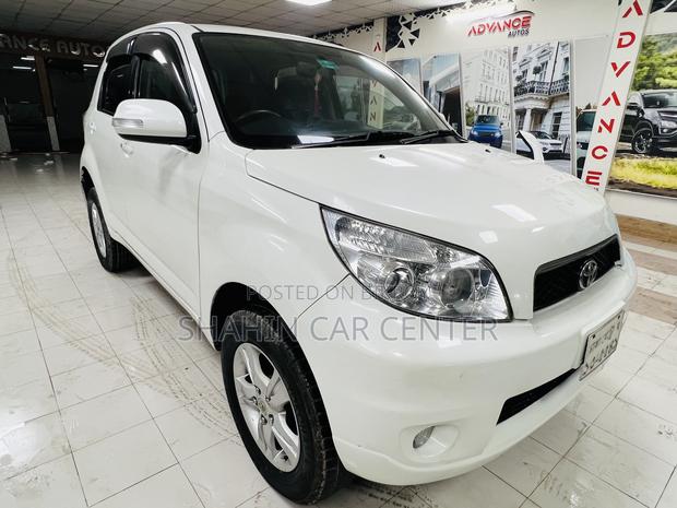 Toyota Rush 1.5 AWD 2009 Pearl