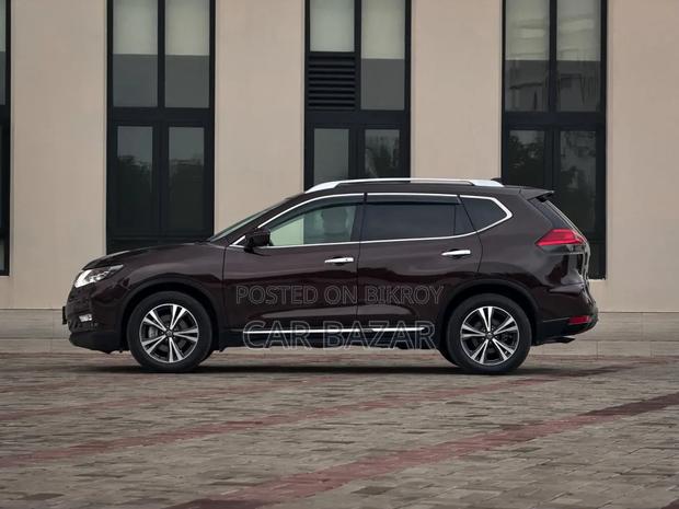 Nissan X-Trail 2.0 Petrol FWD 2018 Brown