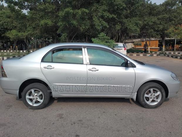 Toyota Corolla Sedan Automatic 2004 Silver