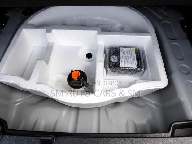 Toyota Yaris Cross 1.5 Hybrid FWD 2021 Pearl