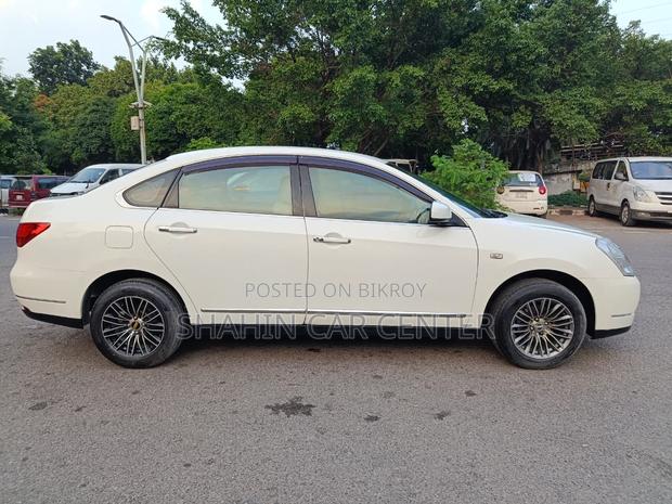 Nissan Bluebird 2012 Pearl