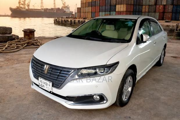 Toyota Premio 1.5 FWD 2017 Pearl