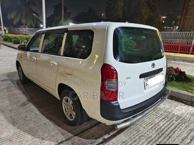 Toyota Probox 1.3 DX Comfort 2WD 2004 White