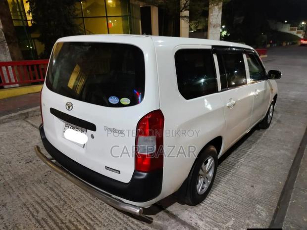 Toyota Probox 1.3 DX Comfort 2WD 2004 White