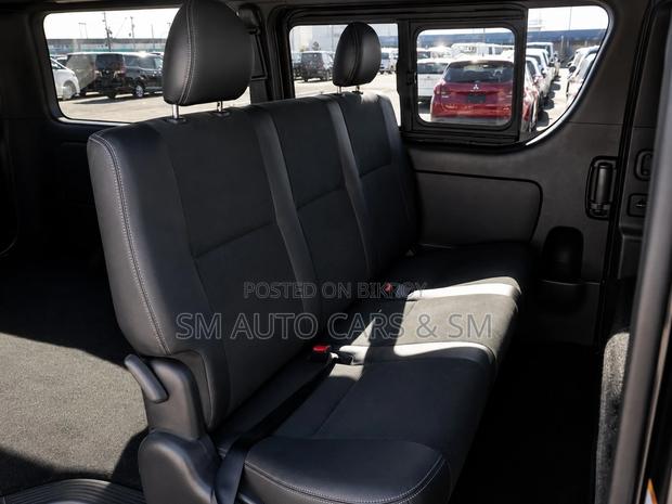 Toyota HiAce 2024 Black