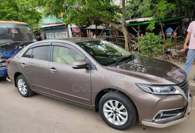 Toyota Premio 1.5 FWD 2017 Brown