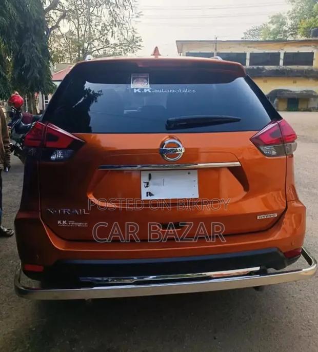 Nissan X-Trail 2.0 Hybrid FWD 2017 Orange
