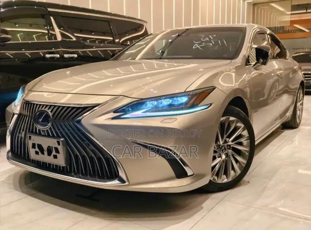 Lexus ES 300h Ultra Luxury 2020 Beige