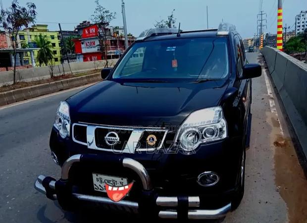 Nissan X-Trail 2.0 Petrol XE 2010 Black
