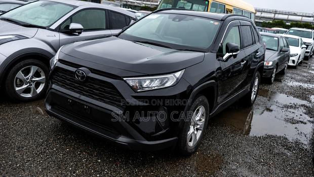 Toyota RAV4 2021 Black