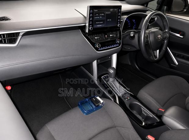 Toyota Corolla Cross 1.8 Hybrid FWD 2022 Gray