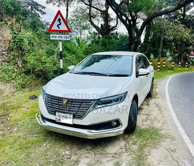 Toyota Premio 1.5 FWD 2016 Pearl