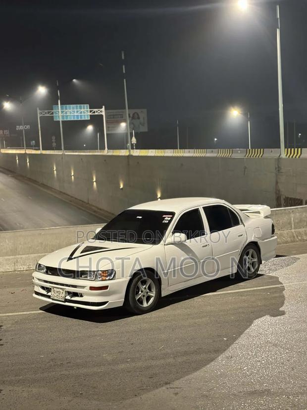 Toyota T100 1993 White