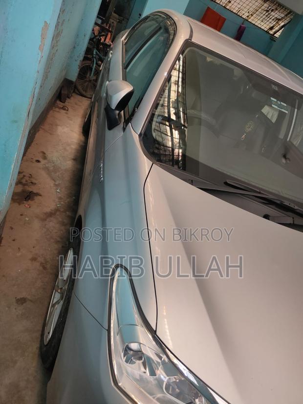 Toyota Axio 2015 Silver