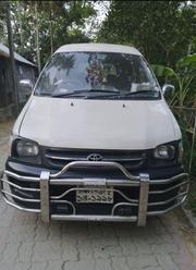 Toyota Noah 2.0 AWD (8 Seater) 2003 White for sale