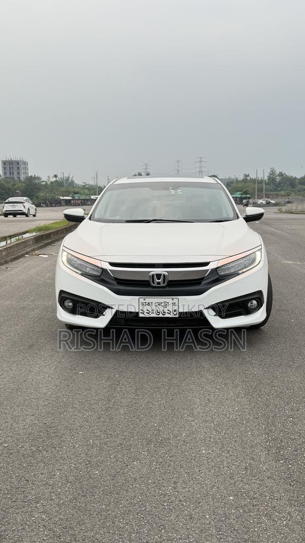 Honda Civic 2016 Pearl