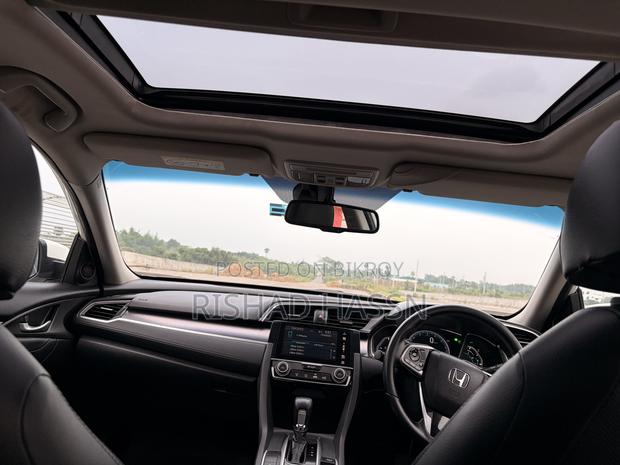 Honda Civic 2016 Pearl