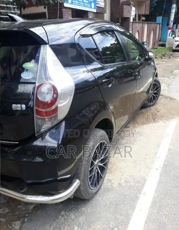 Toyota Aqua 2012 Black