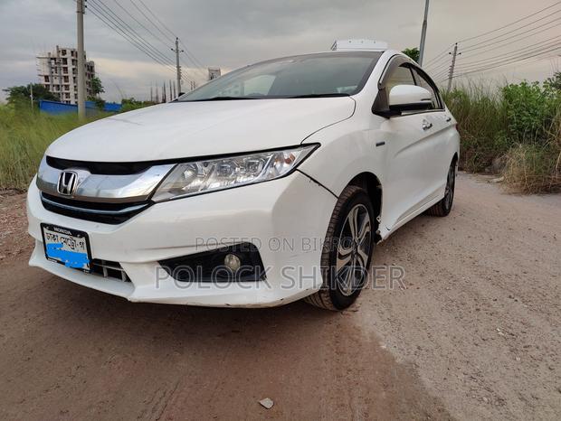 Honda Grace 1.5 Hybrid FWD 2016 Pearl