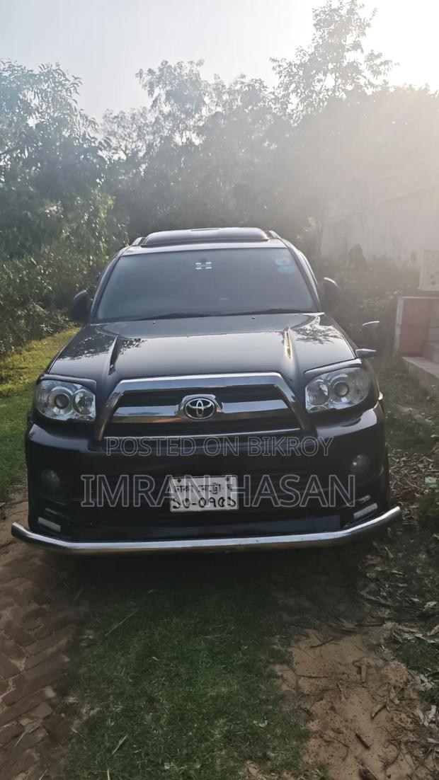 Toyota Hilux Surf 2004 Black