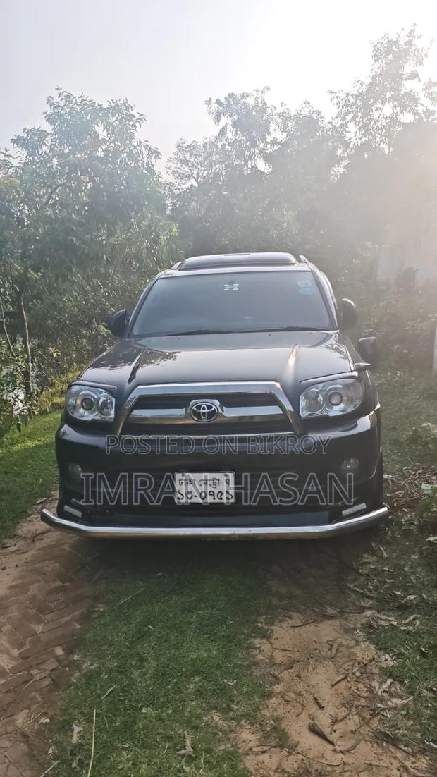 Toyota Hilux Surf 2004 Black