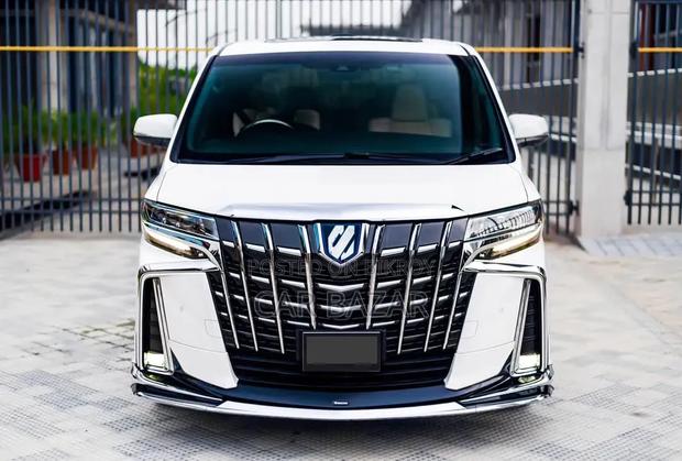 Toyota Alphard 2.5 Hybrid AWD 2019 Pearl