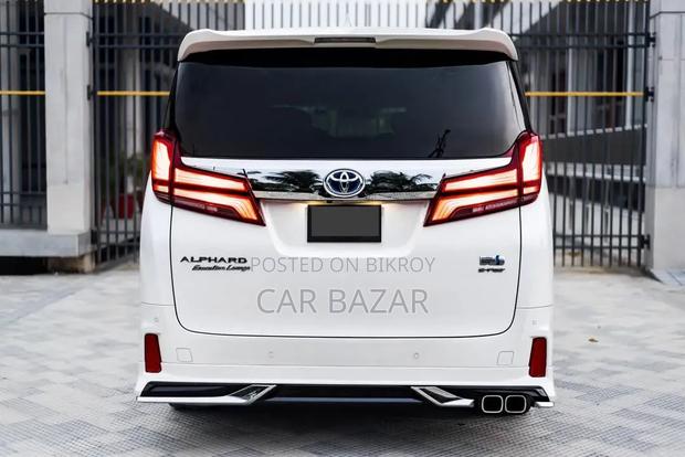 Toyota Alphard 2.5 Hybrid AWD 2019 Pearl