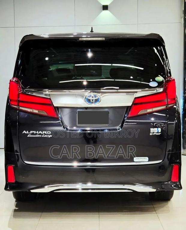 Toyota Alphard 2.5 Hybrid AWD 2019 Black