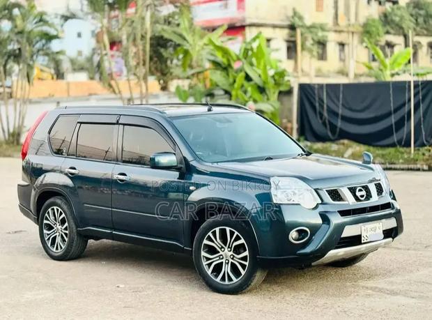Nissan X-Trail 2.0 Petrol XE 2010 Green