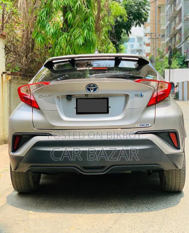 Toyota C-Hr 2017 Gray