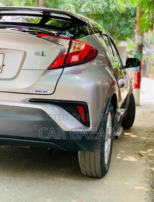 Toyota C-Hr 2017 Gray