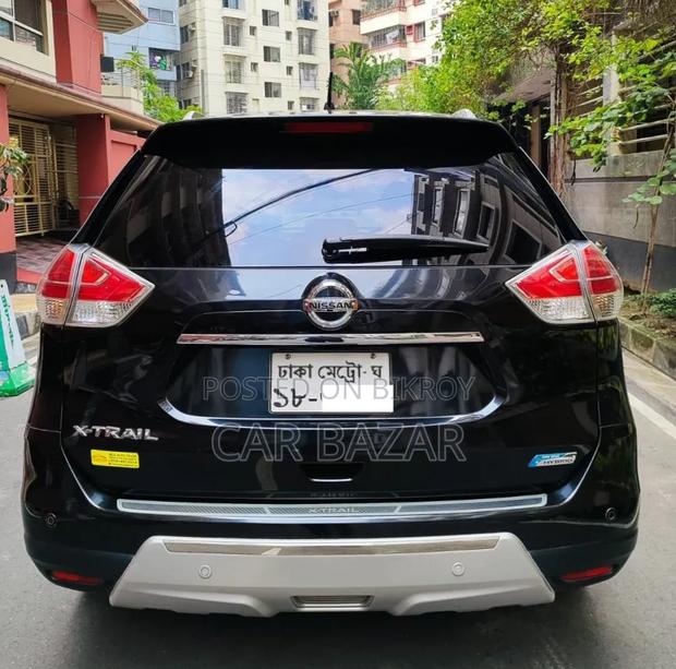 Nissan X-Trail 2.0 Hybrid FWD 2015 Black