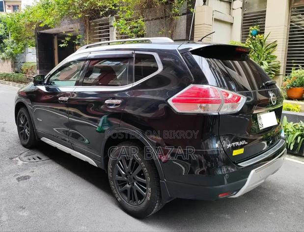 Nissan X-Trail 2.0 Hybrid FWD 2015 Black