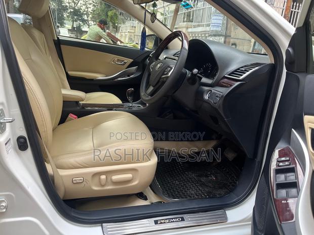 Toyota Premio 1.5 FWD 2017 Pearl
