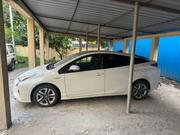 Toyota Prius 2018 Pearl for sale