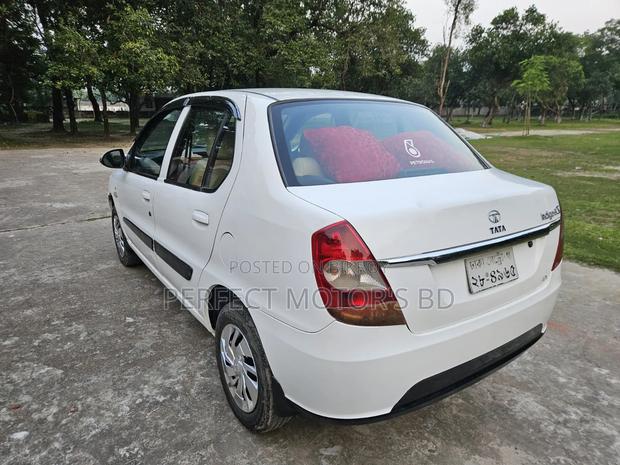 Tata Indigo 2018 White