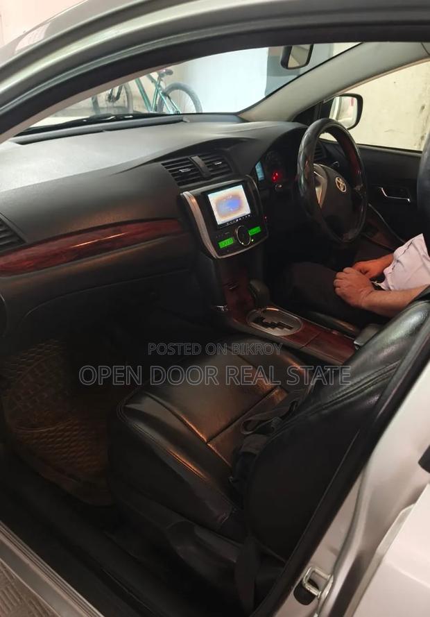 Toyota Allion 2012 Silver