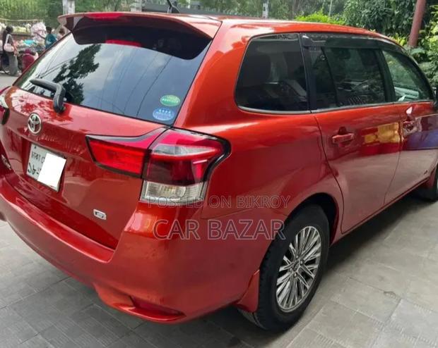 Toyota Corolla Fielder 1.5 Petrol FWD 2018 Orange