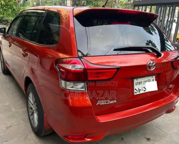 Toyota Corolla Fielder 1.5 Petrol FWD 2018 Orange