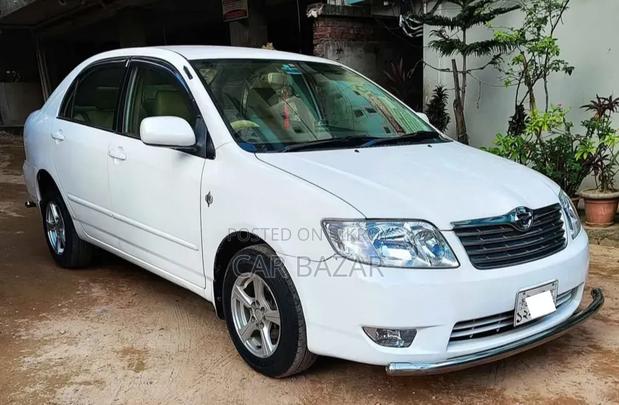 Toyota Corolla 2006 White