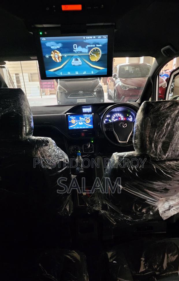 Toyota Noah 1.8 FWD Hybrid (7 Seater) 2019 Pearl