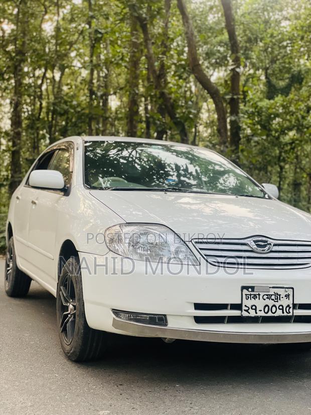 Toyota Corolla 2003 White