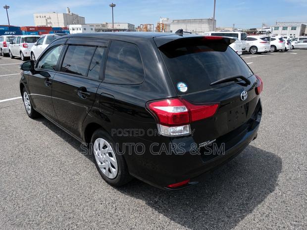 Toyota Corolla Fielder 1.5 Petrol FWD 2021 Black