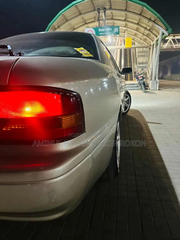 Toyota Vista 2003 Gray
