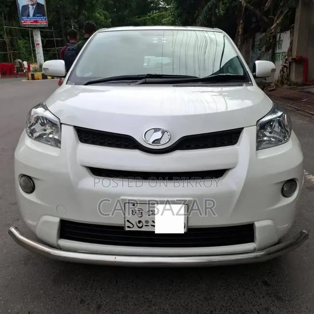 Toyota IST 2011 White