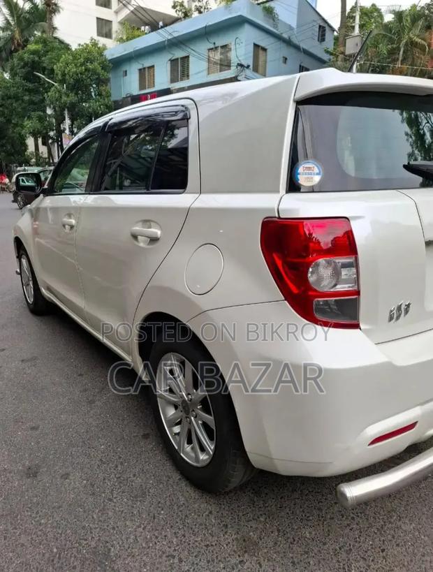 Toyota IST 2011 White