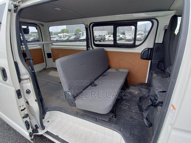Toyota HiAce 2021 White