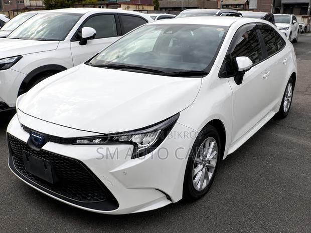 Toyota Corolla 2021 White