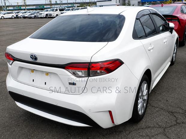 Toyota Corolla 2021 White