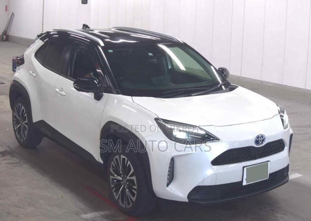 Toyota Yaris Cross 1.5 Hybrid FWD 2021 Pearl
